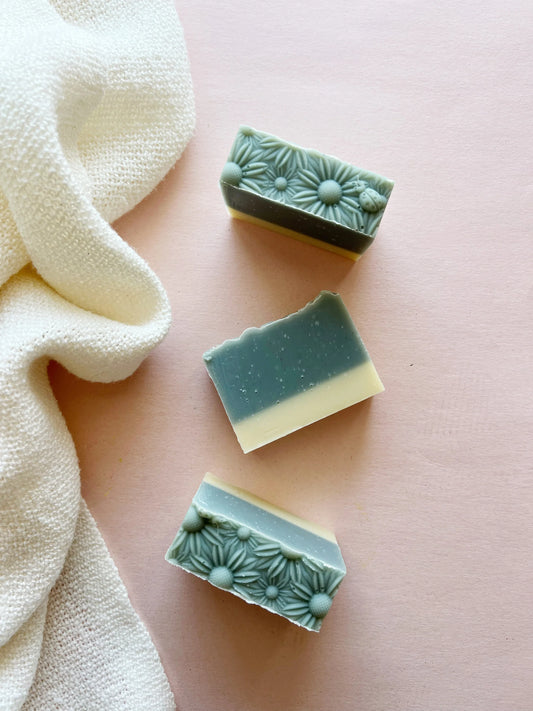 Sea Salt Soap: Mini Daisy Soap