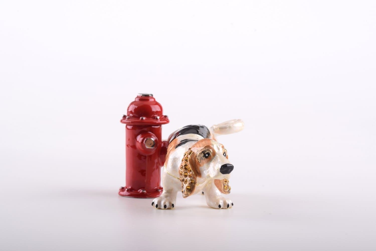 Dog Peeing on Fire Hydrant | Treasures of my HeART
