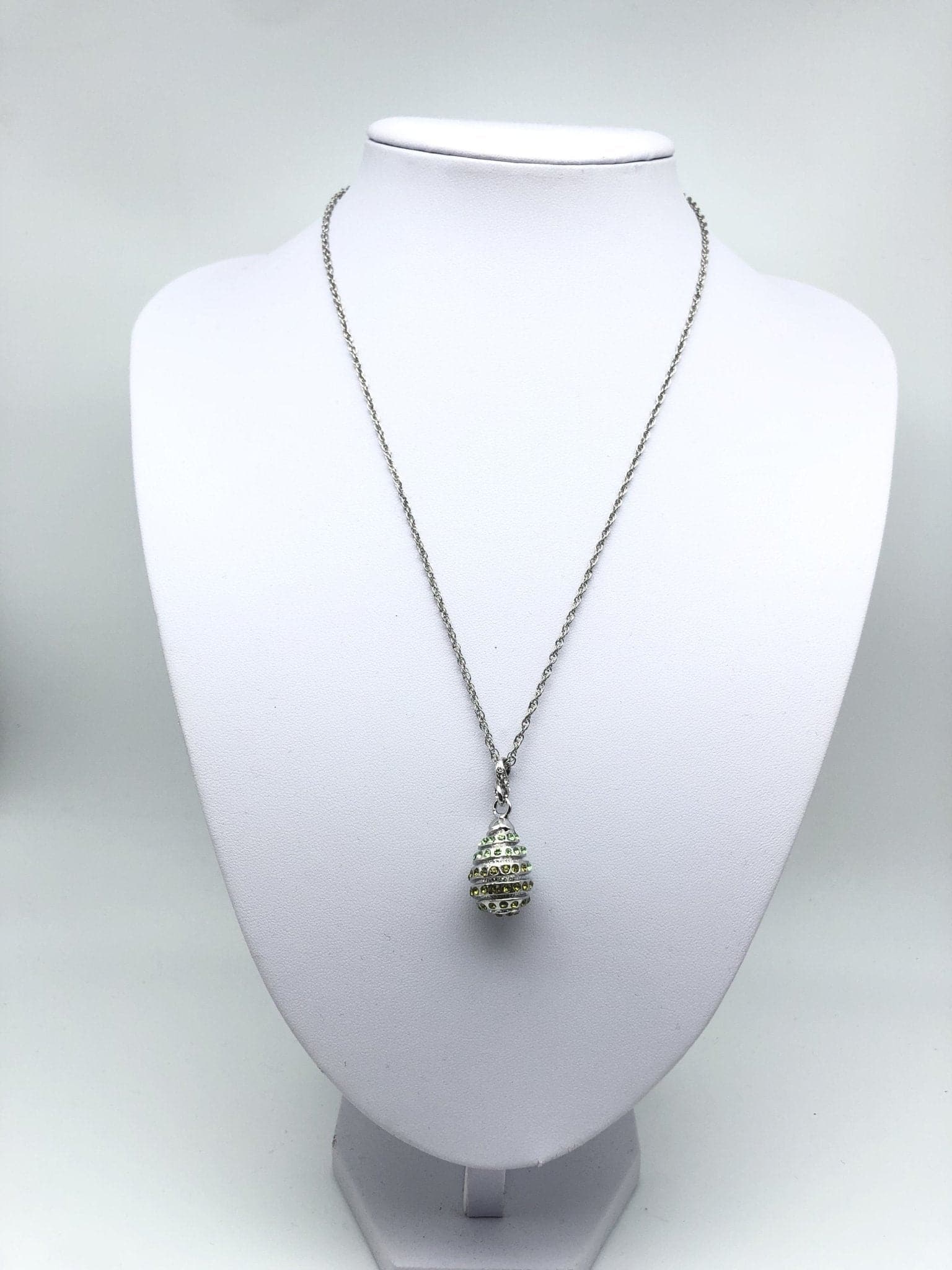 Silver Egg Pendant Necklace | Treasures of my HeART